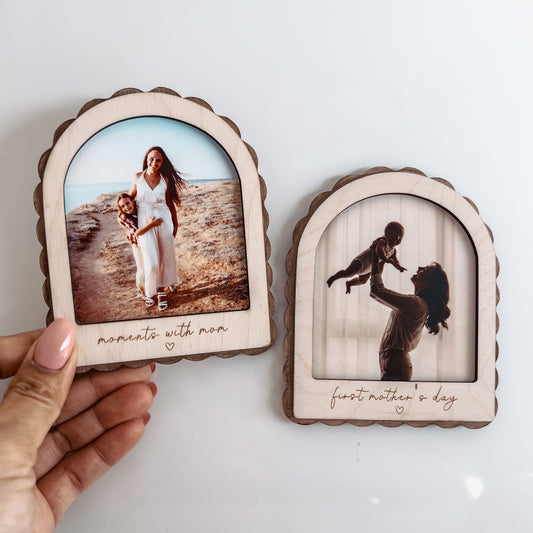 Scalloped Arch Mini Keepsake